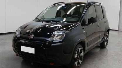 Usata Fiat Panda Cross Cross 70 CV (51 kW) 2024 Nero Utilitaria