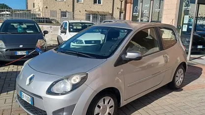 Usata Renault Twingo 75 CV (55 kW) 2011 Argento Utilitaria