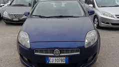 Blu/azzurro Usata 2011 Fiat Bravo Emotion Due volumi | 3900 € (Buon prezzo)