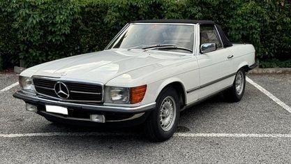 Usata Mercedes SL500 306 CV (225 kW) 1981 Bianco Cabrio