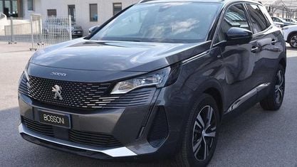 Usata Peugeot 3008 GT 131 CV (96 kW) 2024 Grigio SUV
