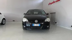Nero Usata 2008 VW Polo Comfortline Tre volumi | 2999 € (Buon prezzo)