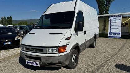 Usata Iveco 35.12 116 CV (85 kW) 2003 Bianco Furgone