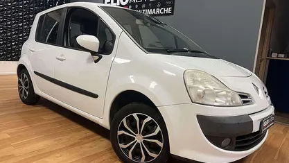 Usata 2012 Renault Modus Monovolume | 3900 € (Buon prezzo)