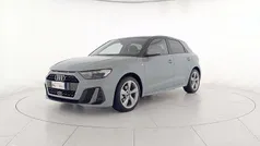 Grigio freccia perla nero mito metallizzato Usata 2024 Audi A1 Sportback S-Line Due volumi | 28.500 € (Ottimo prezzo)