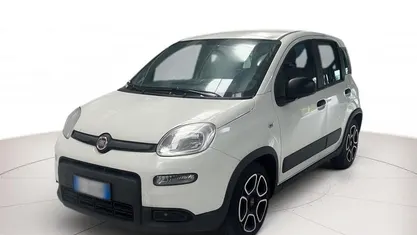 Usata Fiat Panda City Life 109 CV (80 kW) 2022 Bianco Utilitaria