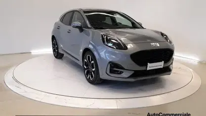 Second-hand Ford Puma ST-Line 125 CP (91 kW) 2023 Gri SUV