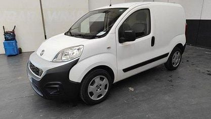 Käytetty Fiat Fiorino 95 HP (69 kW) 2020 Valkoinen Tila-auto