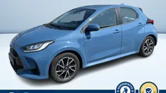 Azzurro metallizzato Usata 2020 Toyota Yaris Trend Tre volumi | 11.800 € (Buon prezzo)