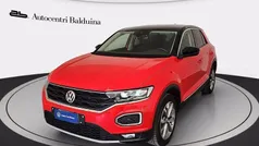 Rosso tetto nero Usata 2018 VW T-Roc Style SUV | 16.800 € (Buon prezzo)