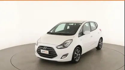 Usata Hyundai ix20 Comfort 90 CV (66 kW) 2015 Bianco Utilitaria