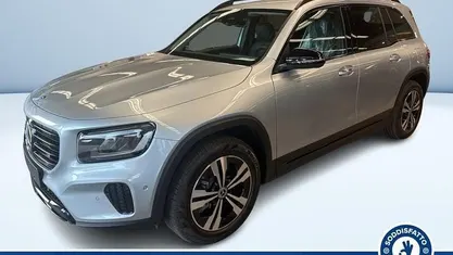 Usata Mercedes GLB200 Advanced Plus 149 CV (109 kW) 2025 Argento SUV