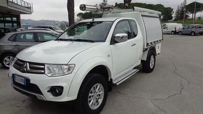 Bianco Usata 2014 Mitsubishi L200 Pick-up | 16.000 € (Ottimo prezzo)