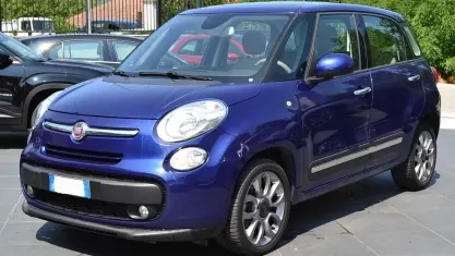 Usata Fiat 500L Lounge 105 CV (77 kW) 2014 Bluazzurro Monovolume