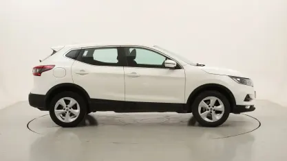 Usata Nissan Qashqai 116 CV (85 kW) 2019 Biancobianco SUV