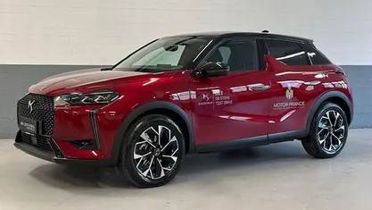 Rosso Usata 2023 DS Automobiles DS3 Crossback E-Tense Opera SUV | 26.400 € (Cara)
