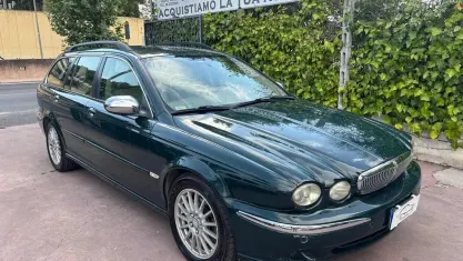 Usata Jaguar X-type Executive 155 CV (114 kW) 2007 Grigio Station wagon