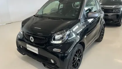 Usata Smart ForTwo Coupé 71 CV (52 kW) 2019 Nero Coupé