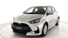 Usata 2025 Toyota Yaris Hybrid Active Due volumi | 19.900 € (Ottimo prezzo)