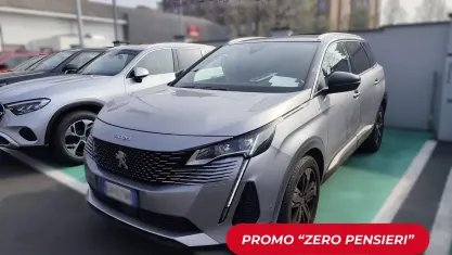 Usata Peugeot 5008 GT 131 CV (96 kW) 2023 Grigio SUV