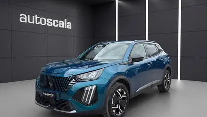 Usata Peugeot 2008 Allure 101 CV (74 kW) 2025 Blu SUV
