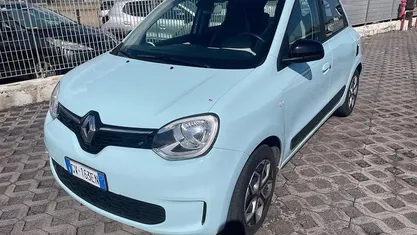 Usata Renault Twingo Equilibre 65 CV (47 kW) 2024 Blu Utilitaria