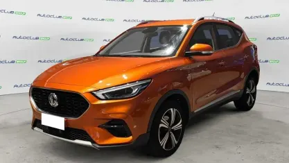 Usata MG ZS Luxury 106 CV (77 kW) 2023 Arancione SUV