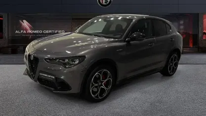 Usata Alfa Romeo Stelvio Veloce 209 CV (153 kW) 2025 Grigio SUV