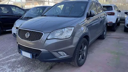 Usata Ssangyong (KGM) Korando 175 CV (128 kW) 2011 Gray SUV