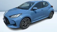 Azzurro metallizzato Usata 2021 Toyota Yaris Hybrid Trend Tre volumi | 18.000 € (Buon prezzo)
