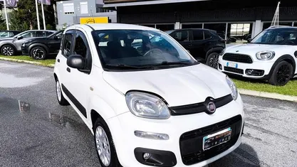 Usata Fiat Panda Lounge 69 CV (50 kW) 2017 Bianco Berlina