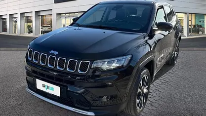 Usata 2024 Jeep Compass Altitude SUV | 25.950 € (Buon prezzo)