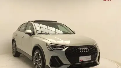 Usata Audi Q3 Sportback Business Plus 150 CV (110 kW) 2021 Argento rugiada metallizzato SUV