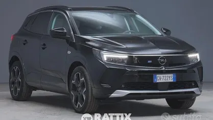 Usata Opel Grandland X Ultimate 131 CV (96 kW) 2024 Karbon black SUV