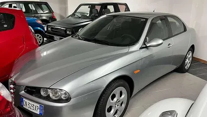 Grigio Usata 2004 Alfa Romeo 156 Progression Tre volumi | 3900 €