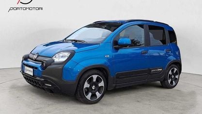 Usata Fiat Panda Cross Cross 69 CV (50 kW) 2025 Blu Utilitaria
