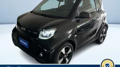 Nero metallizzato Usata 2021 Smart ForTwo Electric Drive Passion Tre volumi | 12.100 € (Buon prezzo)