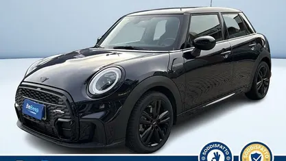 Begagnad Mini John Cooper Works 136 HK (100 kW) 2022 Blå Halvkombi