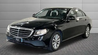 Nero Usata 2018 Mercedes E200 Business Tre volumi | 17.500 € (Ottimo prezzo)