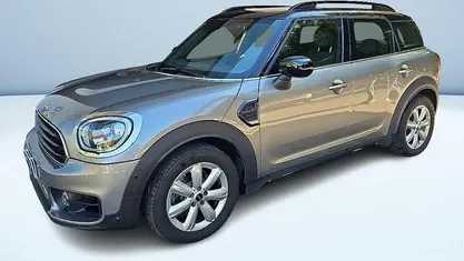 Grigio scuro metallizzato Usata 2020 Mini Cooper Countryman Hype SUV | 21.700 € (Buon prezzo)