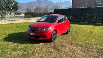 Rosso Usata 2022 Lancia Ypsilon Silver Due volumi | 11.900 € (Buon prezzo)