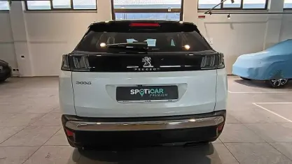 Usata Peugeot 3008 Allure 131 CV (96 kW) 2022 SUV