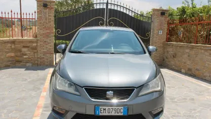 Usata Seat Ibiza Style 90 CV (66 kW) 2012 Grigio Berlina