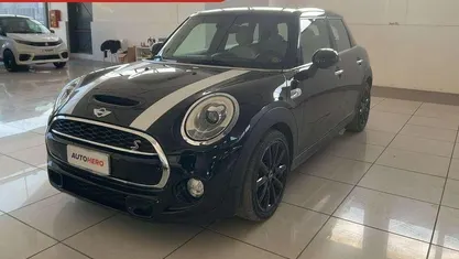 Usata Mini Cooper SD 170 CV (125 kW) 2018 Nero Utilitaria