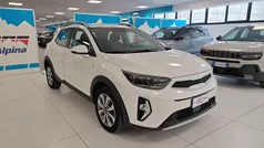 Bianco Usata 2023 Kia Stonic Style SUV | 15.900 € (Buon prezzo)