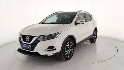 Usata Nissan Qashqai N-Connecta 116 CV (85 kW) 2018 Bianco metallizzato SUV
