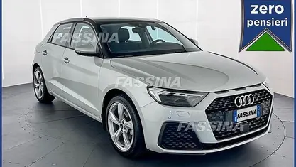 Usata Audi A1 Sportback 110 CV (80 kW) 2023 Nero/grigio Utilitaria