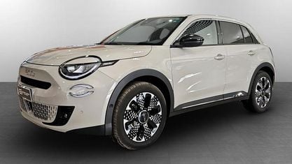 Usata Fiat 600 La Prima 101 CV (74 kW) 2025 Bianco SUV