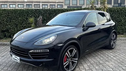 Usata Porsche Cayenne Platinum Edition 245 CV (180 kW) 2012 SUV