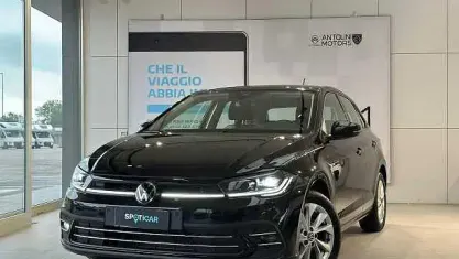 Usata VW Polo Style 95 CV (69 kW) 2025 Nero Utilitaria